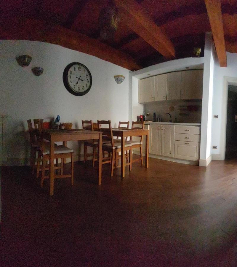 Appartamento A Centro Storico Di Catania Luaran gambar